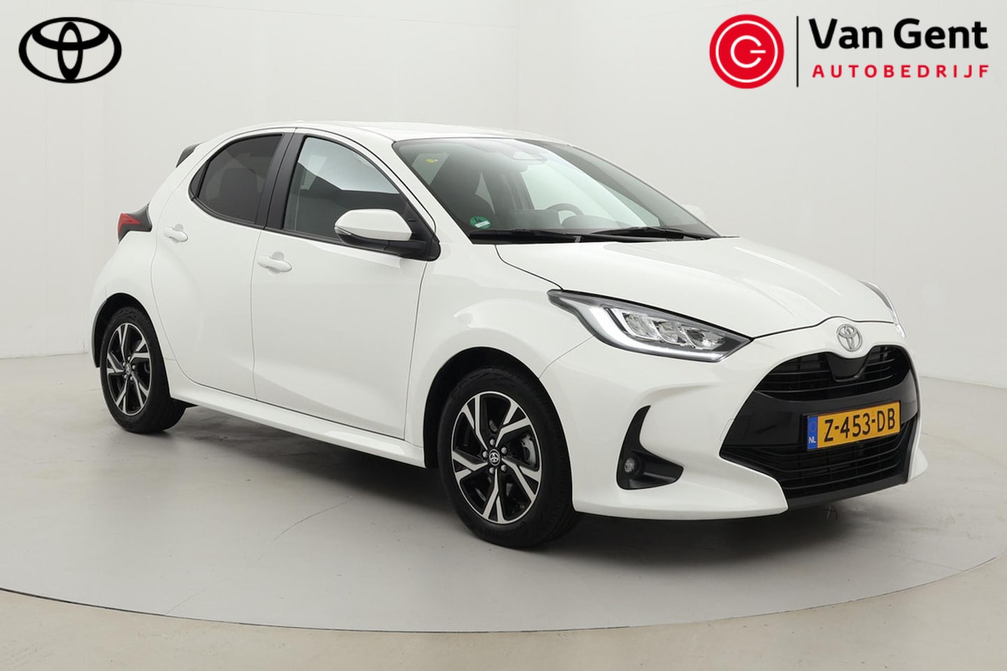 Toyota Yaris - 1.5 Hybrid 115 First Edition | Apple Carplay / Android Auto | Keyless | Adaptive Cruise | - AutoWereld.nl