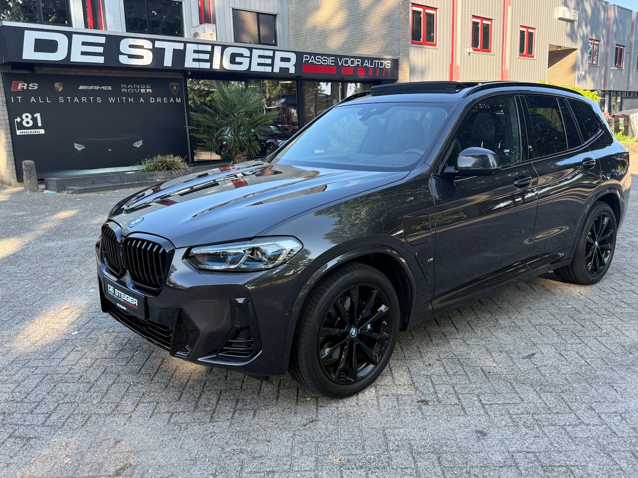 BMW X3 - XDrive30e M Sport Pano Harman Kardon Leder Memory ACC - AutoWereld.nl