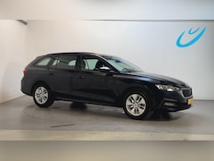 Skoda Octavia Combi - 1.0 TSI Business Edition Navigatie Parkeersensoren DAB+ App-Connect