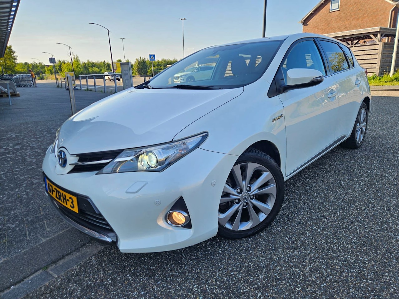 Toyota Auris - 1.8 Hybrid Lease Pro GARANTIE - AutoWereld.nl