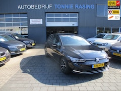 Volkswagen Golf - 1.0 eTSI Life Business, AUTOMAAT, HYBRIDE, APPLE CARPLAY