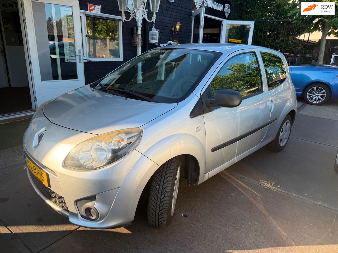 Renault Twingo - 1.2-16V Authentique 1.2-16V Authentique - AutoWereld.nl