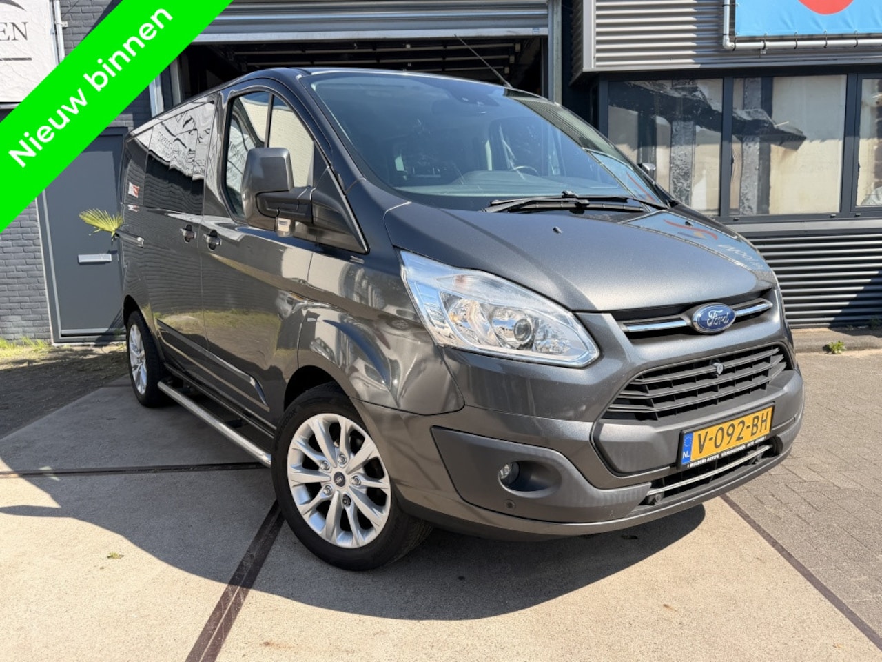 Ford Transit Custom - 290 2.0 TDCI DC 6persoons 2x schuif Camera! Inruil mogelijk! - AutoWereld.nl