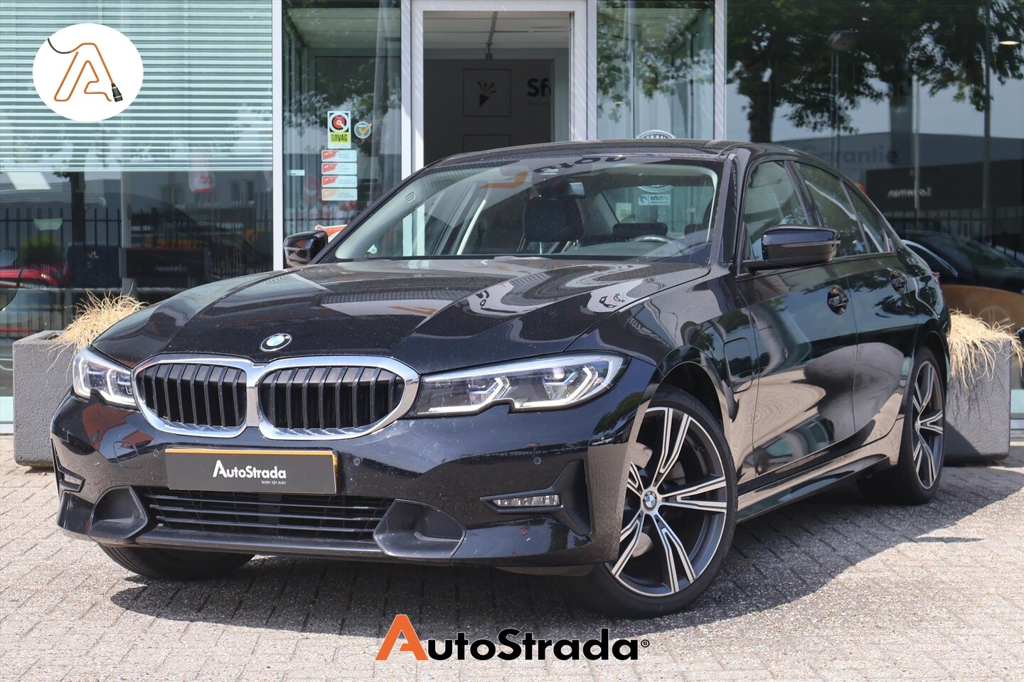 BMW 3-serie - (g20) 320e M-Sport 204pk I Navi I Stoelverwarming I Carplay I LED I DAB I - AutoWereld.nl