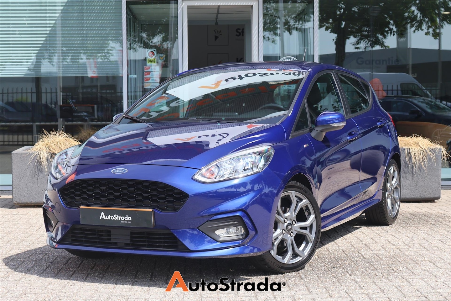 Ford Fiesta - 1.0 ST-Line 100pk | Camera | AdaptieveCruise | Climate | Navigatie | Sensoren | - AutoWereld.nl