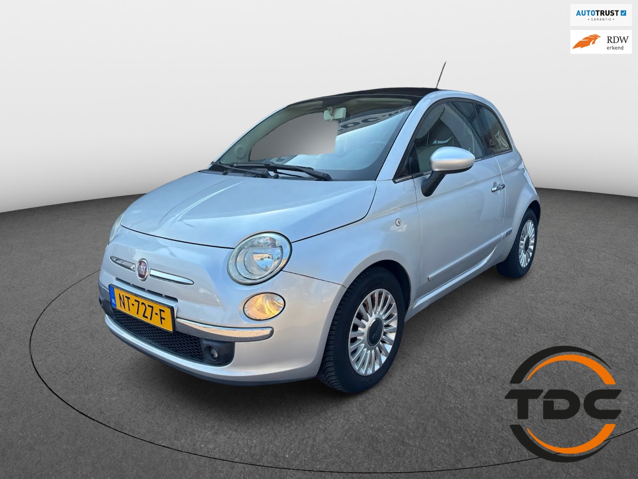 Fiat 500 - 1.2 AIRCO LMV PANO LAGE KM - AutoWereld.nl