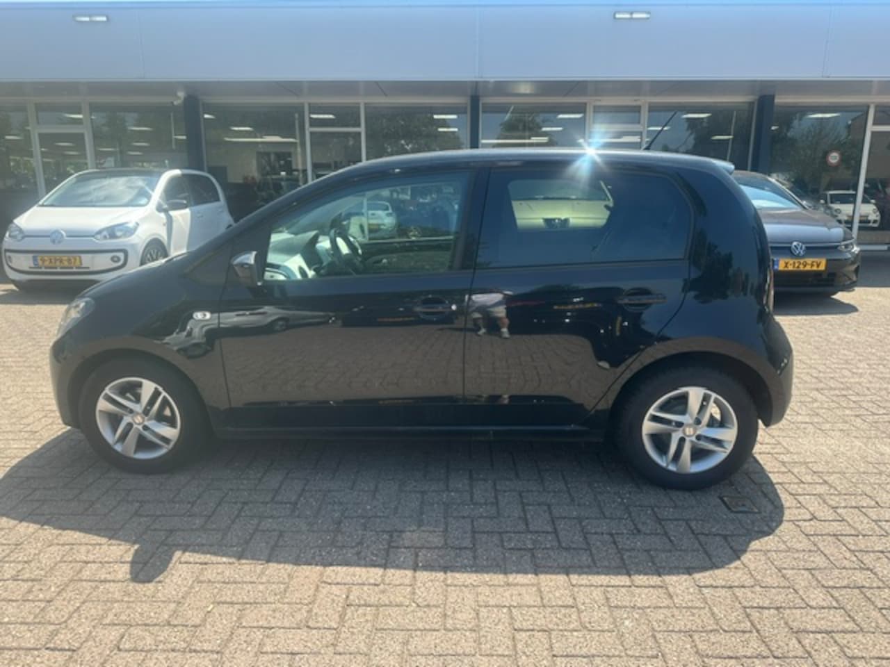SEAT Mii - 1.0 Chill Out Airco Lmv Nap - AutoWereld.nl