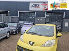 Peugeot 107 - 1.0-12V XR AIRCO INRUILER