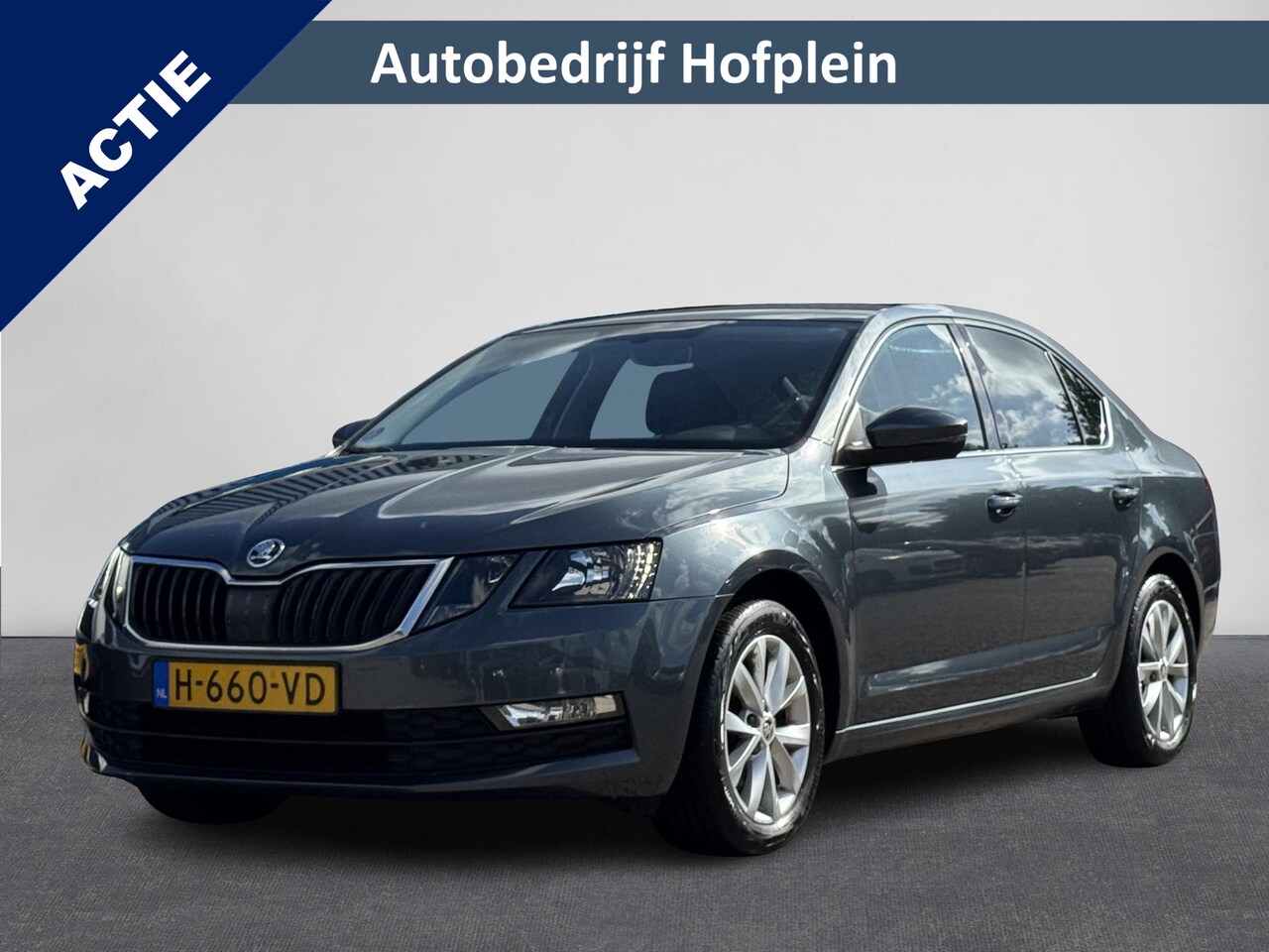 Skoda Octavia - 1.0 TSI Greentech Business Edition | Nieuwe APK! | Navi | Cruise | PDC | Clima + Stoelverw - AutoWereld.nl
