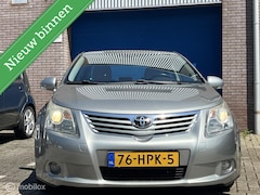 Toyota Avensis - , 1.8 VVTi Dynamic, 2e Eig. AUTOMAAT, Leder, AIRCO, Dealer onderhouden