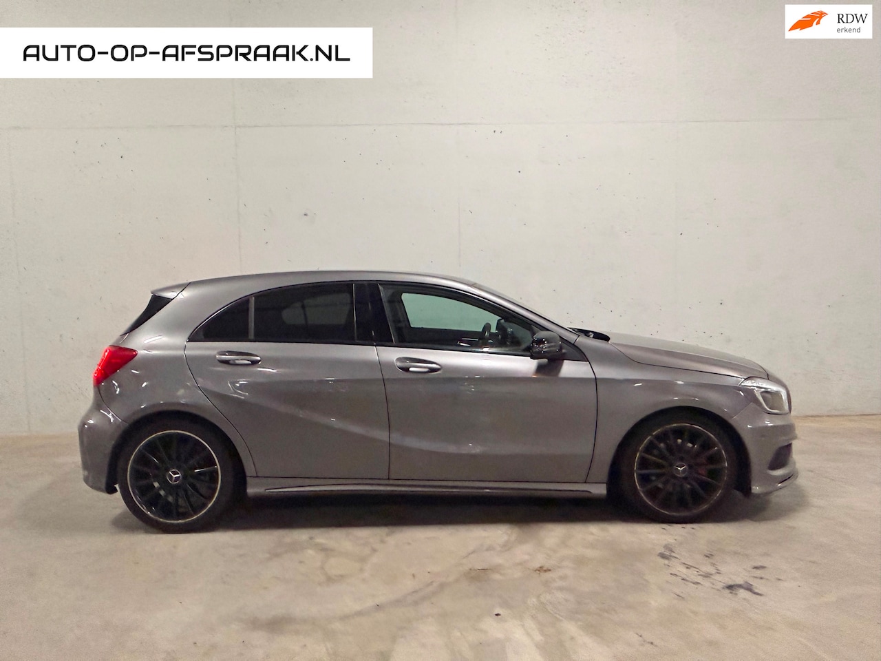 Mercedes-Benz A-klasse - 180 AMG Automaat Navi Stoelv. - AutoWereld.nl
