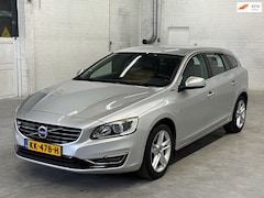 Volvo V60 - 2.4 D6 AWD Plug-In Hybrid R-Design Blis|Trekhaak