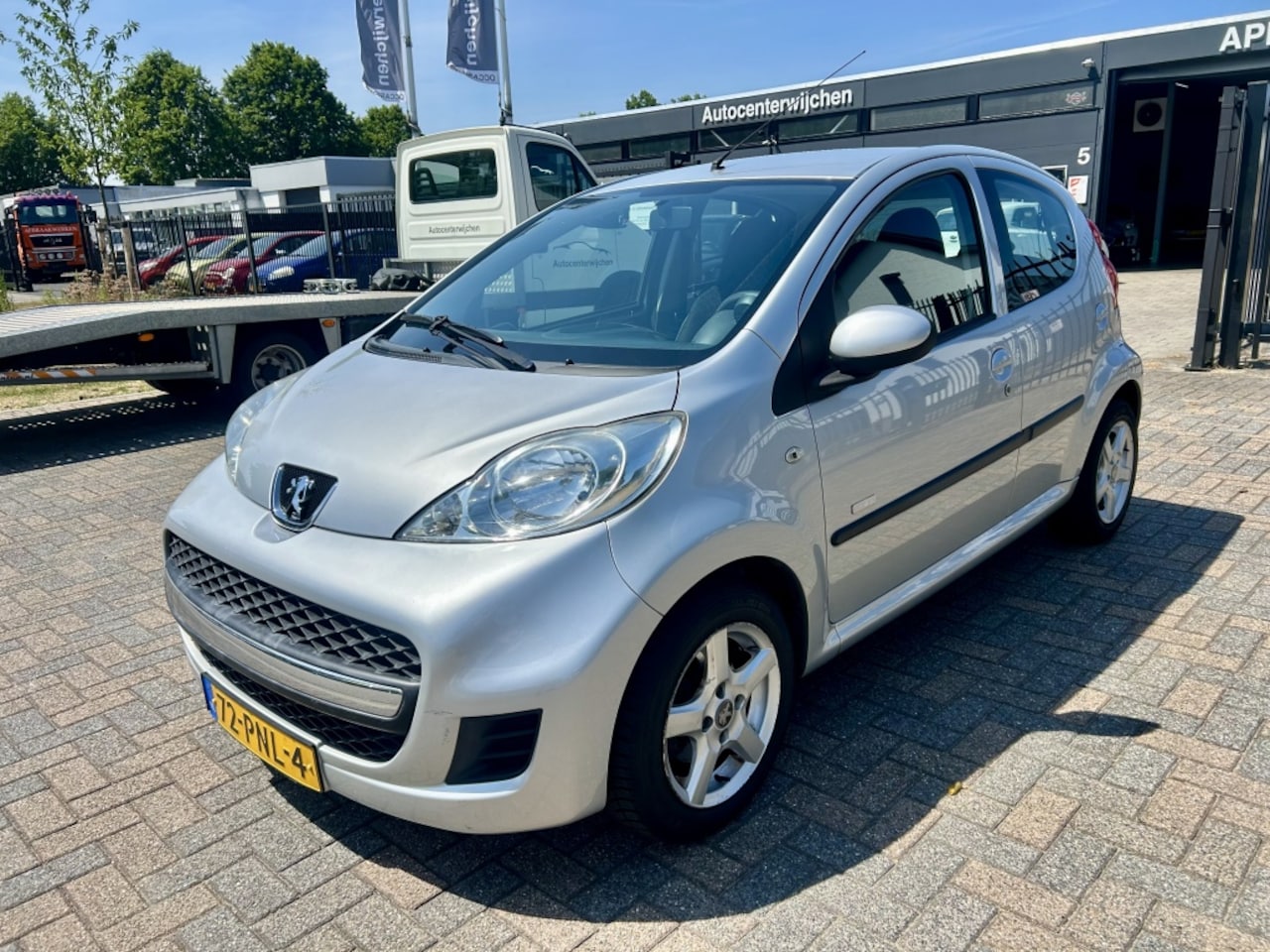 Peugeot 107 - 1.0-12V Millesim 200 - Zeer Netjes - AutoWereld.nl