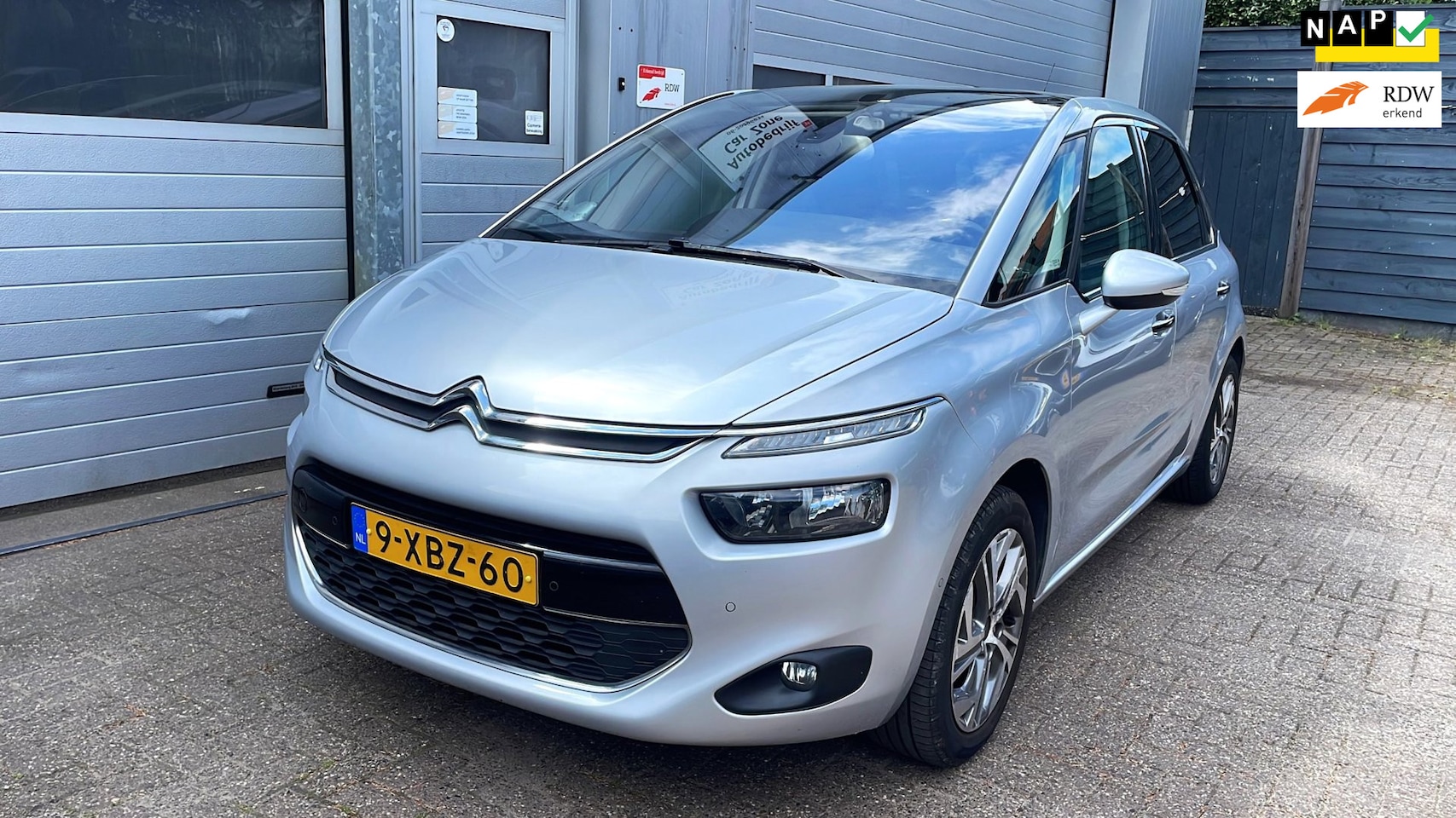 Citroën C4 Picasso - 1.6 THP 156 PK-Navi-Panorama-Clima-Cruise - AutoWereld.nl