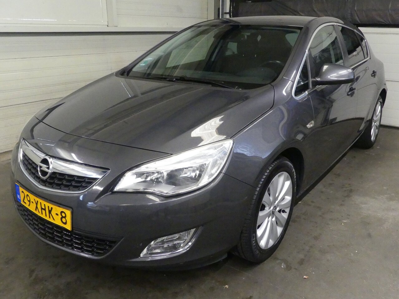 Opel Astra - 1.4 Cosmo - Trekhaak - Cruise Control - AutoWereld.nl