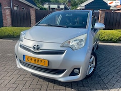 Toyota Verso S - 1.3 VVT-i Aspiration AUTOMAAT HOGE INSTAP NAVI