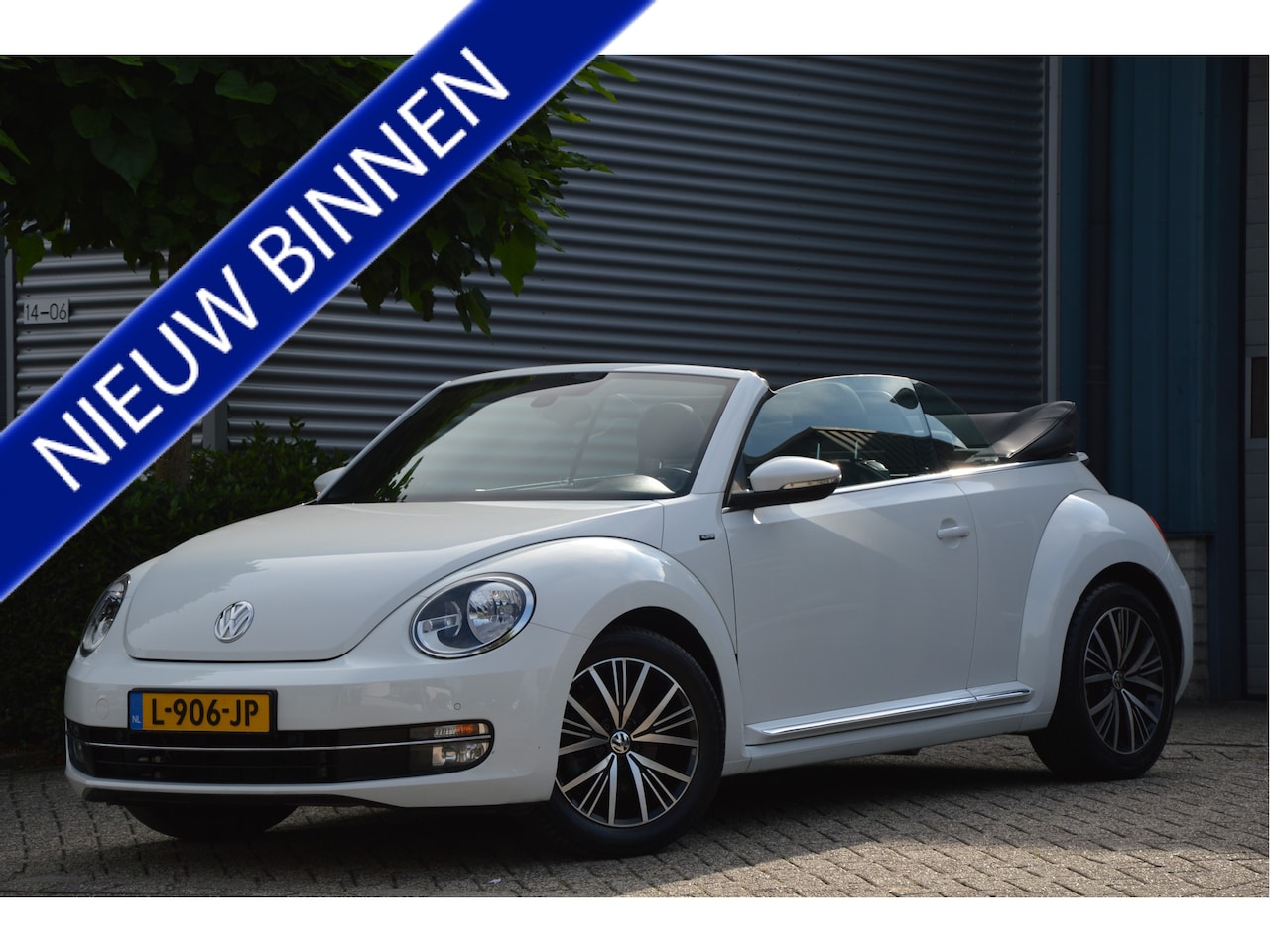 Volkswagen Beetle Cabriolet - 1.2 TSI Design BlueMotion 1.2 TSI Design BlueMotion - AutoWereld.nl