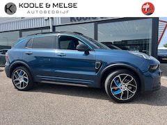 Lynk & Co 01 - 1.5 261pk Panodak , adaptive cc , carplay , 360gr camera