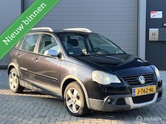 Volkswagen Polo - 1.4-16V Cross