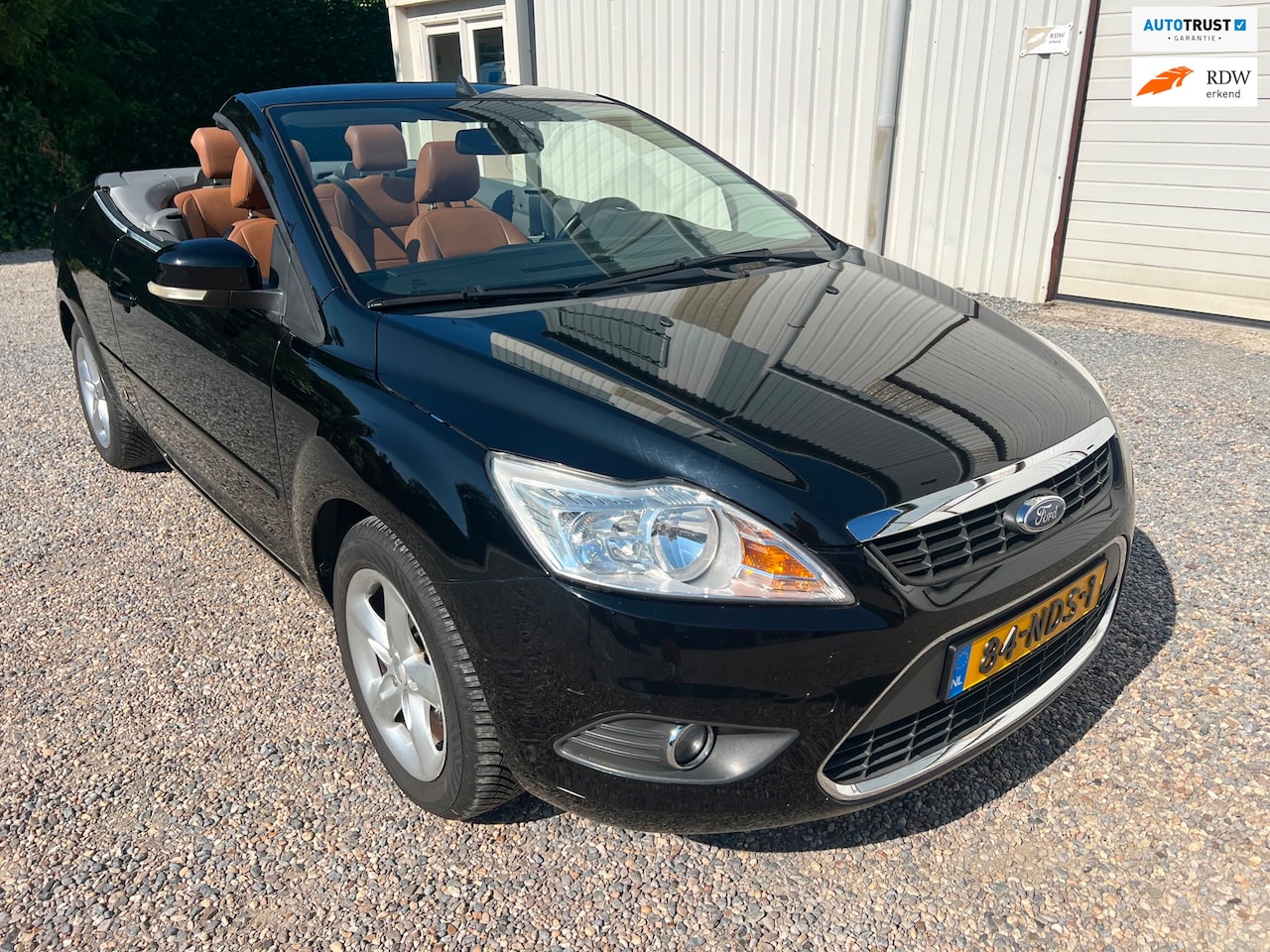 Ford Focus Coupé-Cabriolet - 1.6 Trend CABRIO LEER 4xNEW-BANDEN.AIRCO.NAP! - AutoWereld.nl