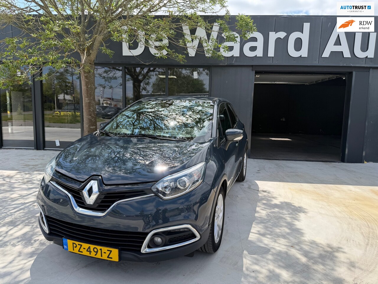 Renault Captur - 1.2 TCe Dynamique/ automaat/airco/Navi/ 12 maanden garantie - AutoWereld.nl