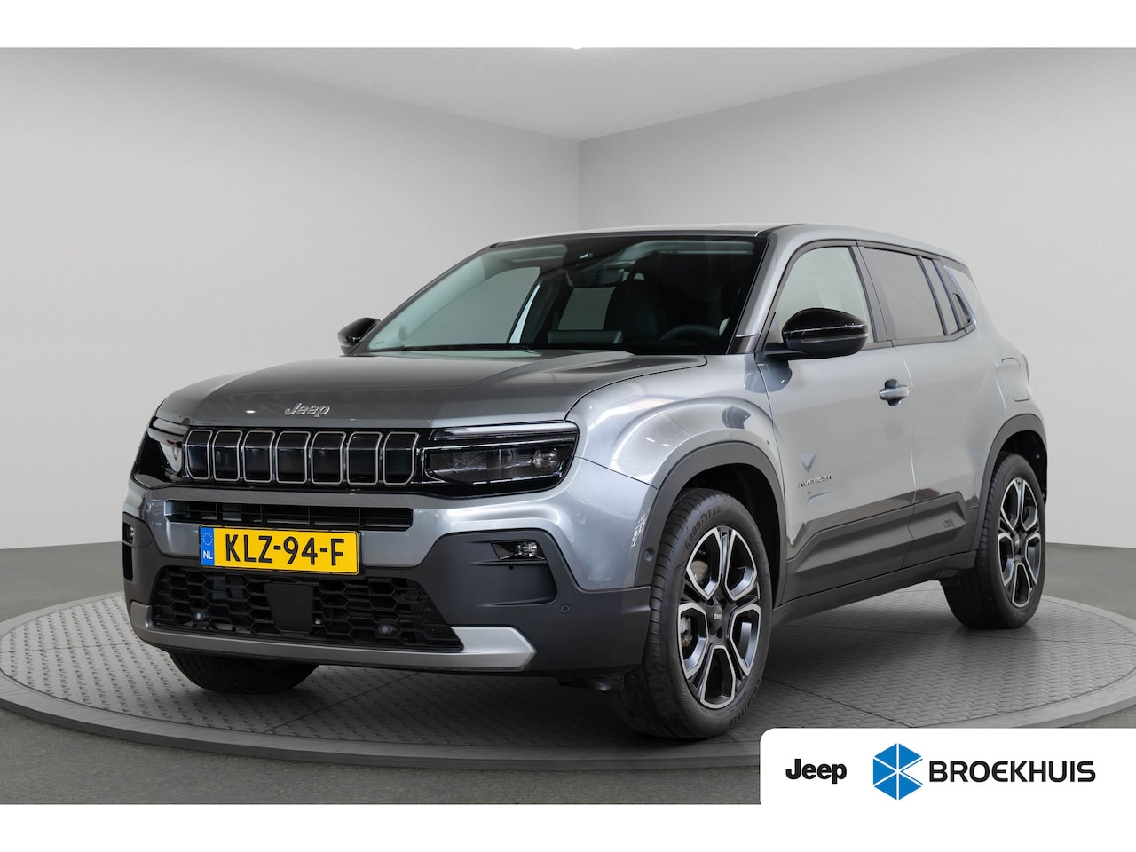 Jeep Avenger - Summit 54 kWh | Camera | Climate Controle | Apple Carplay & Android Auto | Keyless | Parke - AutoWereld.nl