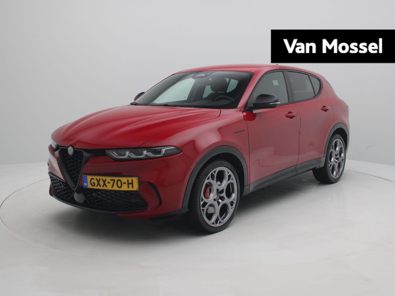 Alfa Romeo Tonale - 1.5T Hybrid Veloce | 20'' LM. Velgen | Lederen bekleding | Adaptive Cruise Control | Parke - AutoWereld.nl