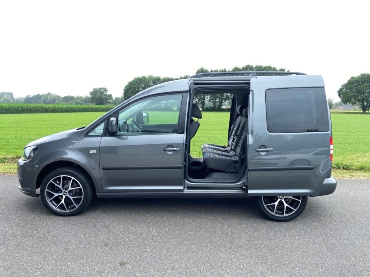 Volkswagen Caddy - BENZINE  BTW AUTO - AutoWereld.nl