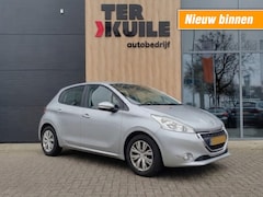 Peugeot 208 - 1.2 VTI ALLURE 2014 A/C 5Drs 1e Eigenaar