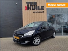 Peugeot 208 - 1.2 VTI ENVY 2013 1e Eigen. lm-velgen A/C