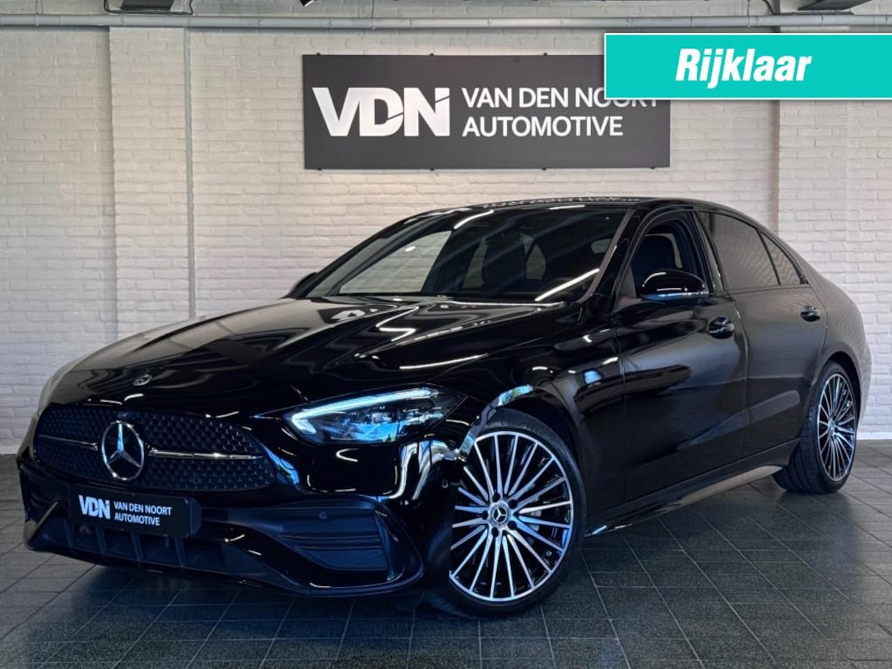 Mercedes-Benz C-klasse - 180 AMG Line Night 360 Camera Memory Stoelv 19'' - AutoWereld.nl
