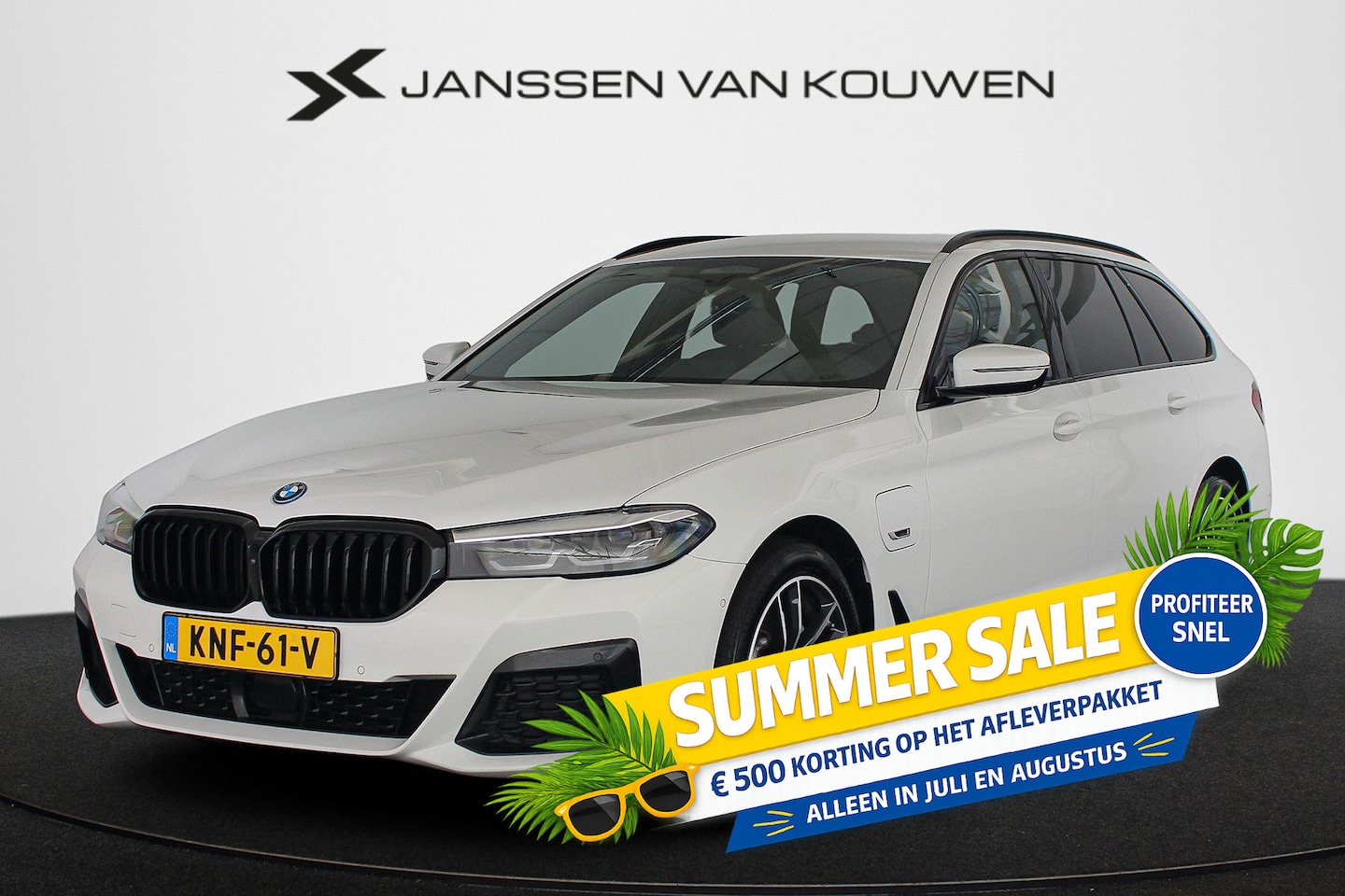 BMW 5-serie Touring - 530e M Sport Trekhaak Adaptieve Cruise Control 360 Camera - AutoWereld.nl