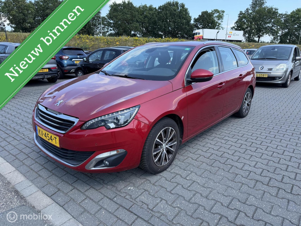 Peugeot 308 SW - 1.2 PureTech Allure 1.2 PureTech Allure - AutoWereld.nl