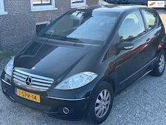 Mercedes-Benz A-klasse - 170 Classic Automaat Airco PDC Rijdt Goed Wat Bij Geluid van Lager