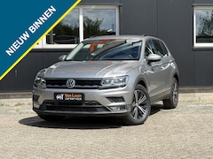 Volkswagen Tiguan - 1.4 TSI ACT CL Bns/Stoel verwarm/Elek. Trek h./18''/Keyless