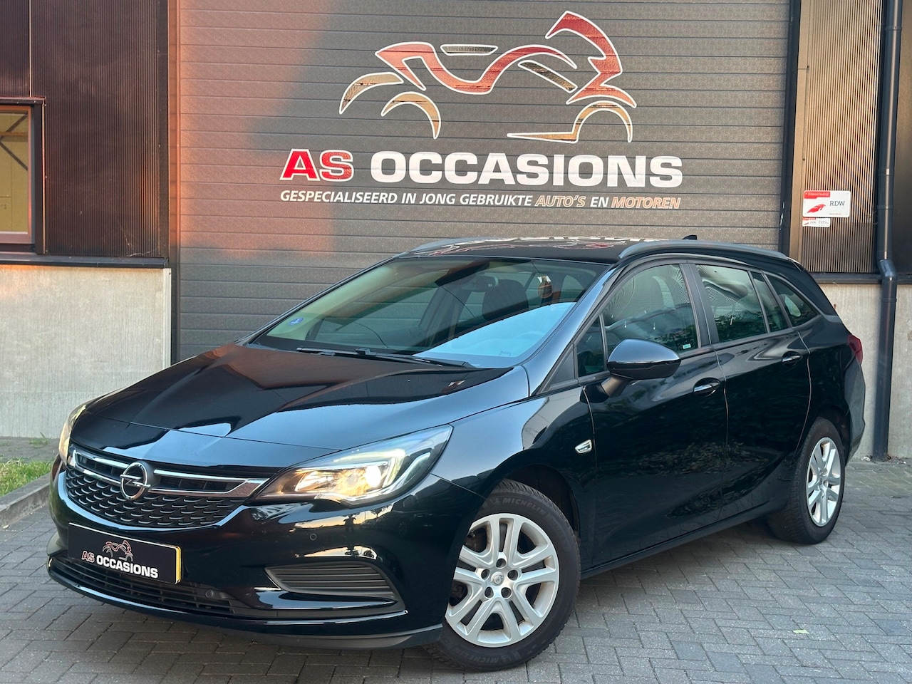 Opel Astra Sports Tourer - 1.0 Online Edition - LED - Airco - Cruise - Navi - AutoWereld.nl