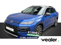 Volkswagen T-Roc - Life First Edition 1.5 eTSI 85 kW / 116 PK DSG | Trekhaak wegklapbaar | Multimedia pakket