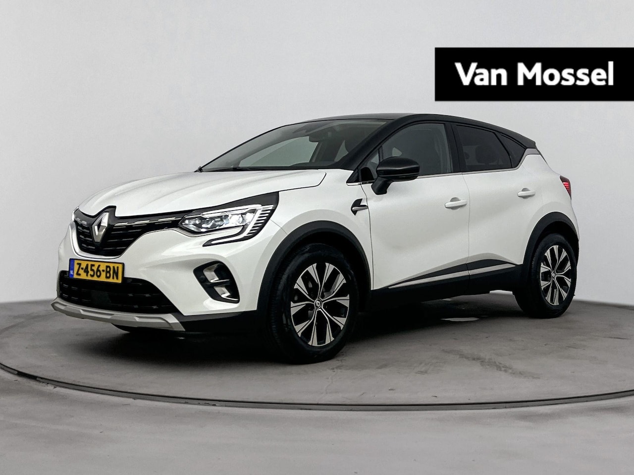 Renault Captur - 1.3 mild hybrid 140Pk Techno | Navigatie | Parkeersensoren Voor en Achter & Achteruitrijca - AutoWereld.nl