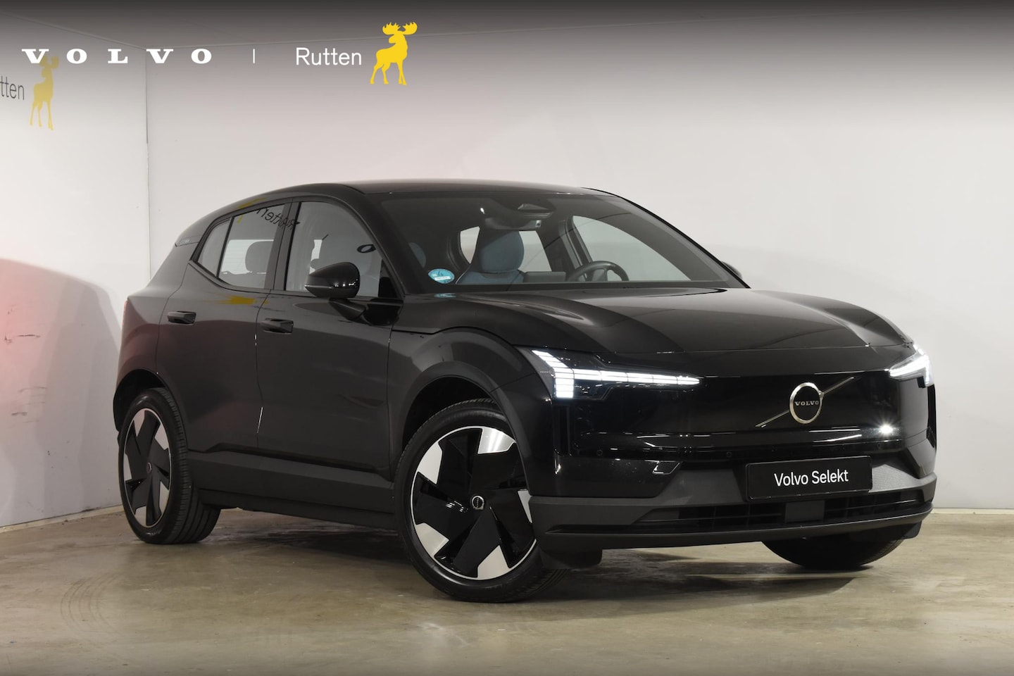 Volvo EX30 - 272PK Single Motor Extended Range Plus 69 kWh / Adaptive Cruise control / Climate Pack / A - AutoWereld.nl