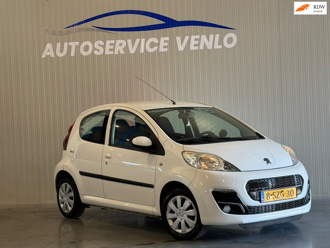 Peugeot 107 - 1.0 Active 5Drs | Airco | LED - AutoWereld.nl