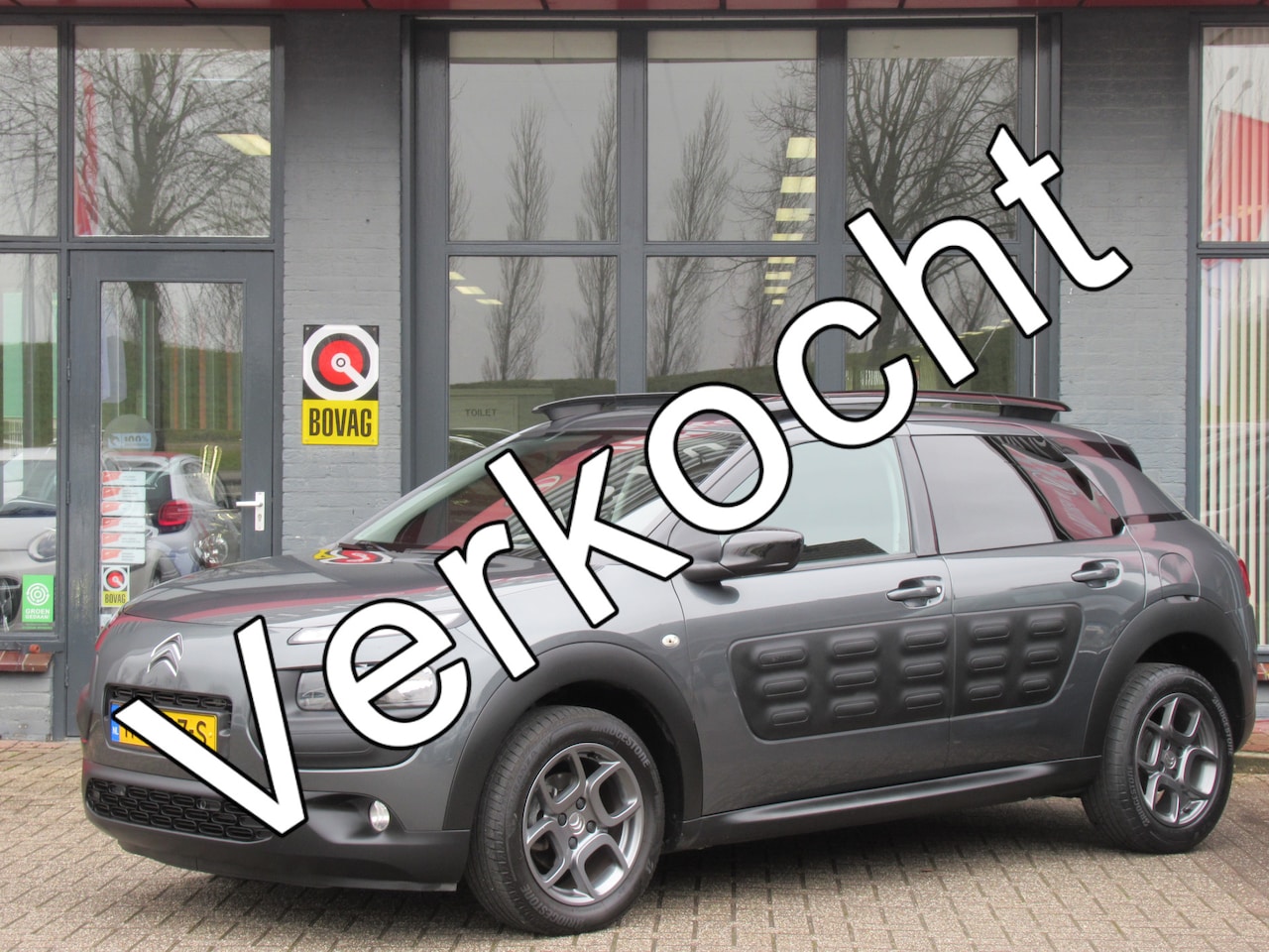 Citroën C4 Cactus - 1.2 PureTech Shine| Automaat| | Clima-Airco | Navigatie | Parkeercamera | Incl. Garantie | - AutoWereld.nl