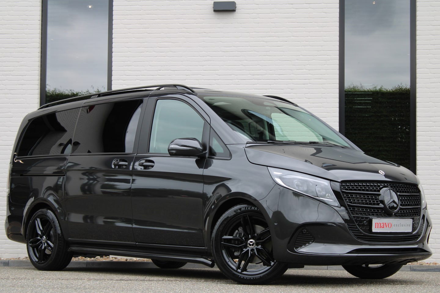 Mercedes-Benz V-klasse - 250d / DC / Panorama / 2x Elec Schuifd / 360 Cam / Burmester / Vol Opties / NIEUWSTAAT - AutoWereld.nl
