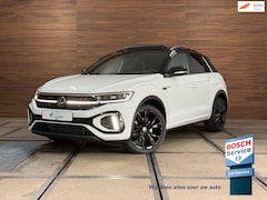 Volkswagen T-Roc - 1.5 TSI R-Line Black Style | Panorama|IQ.Light|ACC|Discover Pro|Beats | Trekhaak | Camera