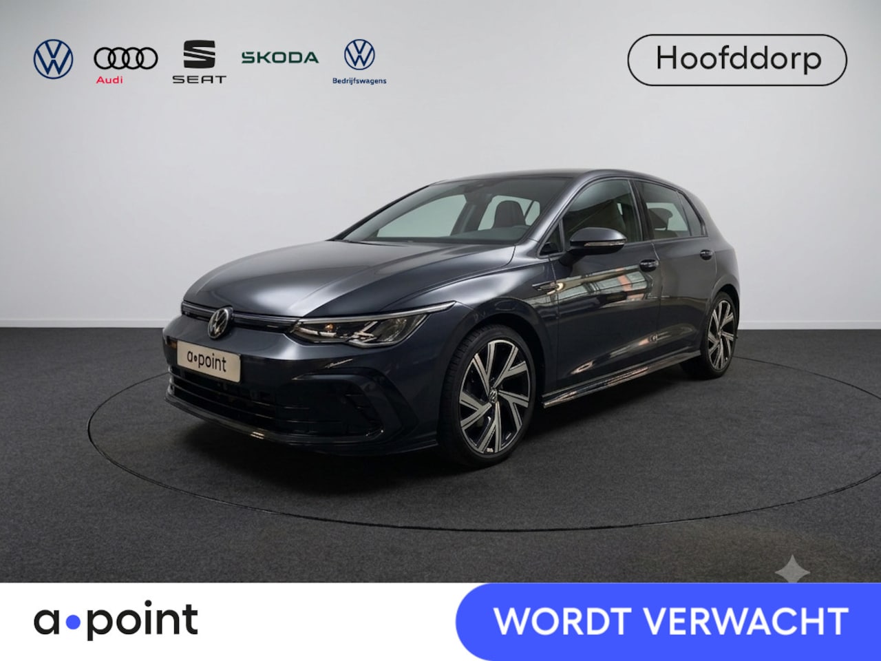 Volkswagen Golf - 1.5 TSI R-Line 130 pk | Navigatie via App | Parkeersensoren | Autom. airco | LED koplampen - AutoWereld.nl