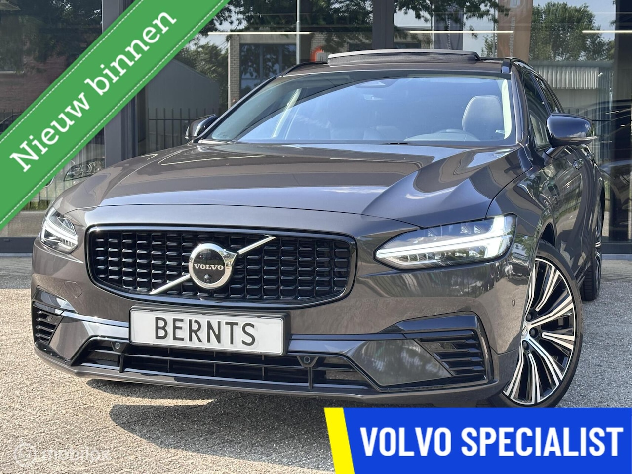 Volvo V90 - T6 Recharge Ultra Dark|Stoelverwarming/Koeling|360Camera|ACC+Pilotassist|Pano - AutoWereld.nl