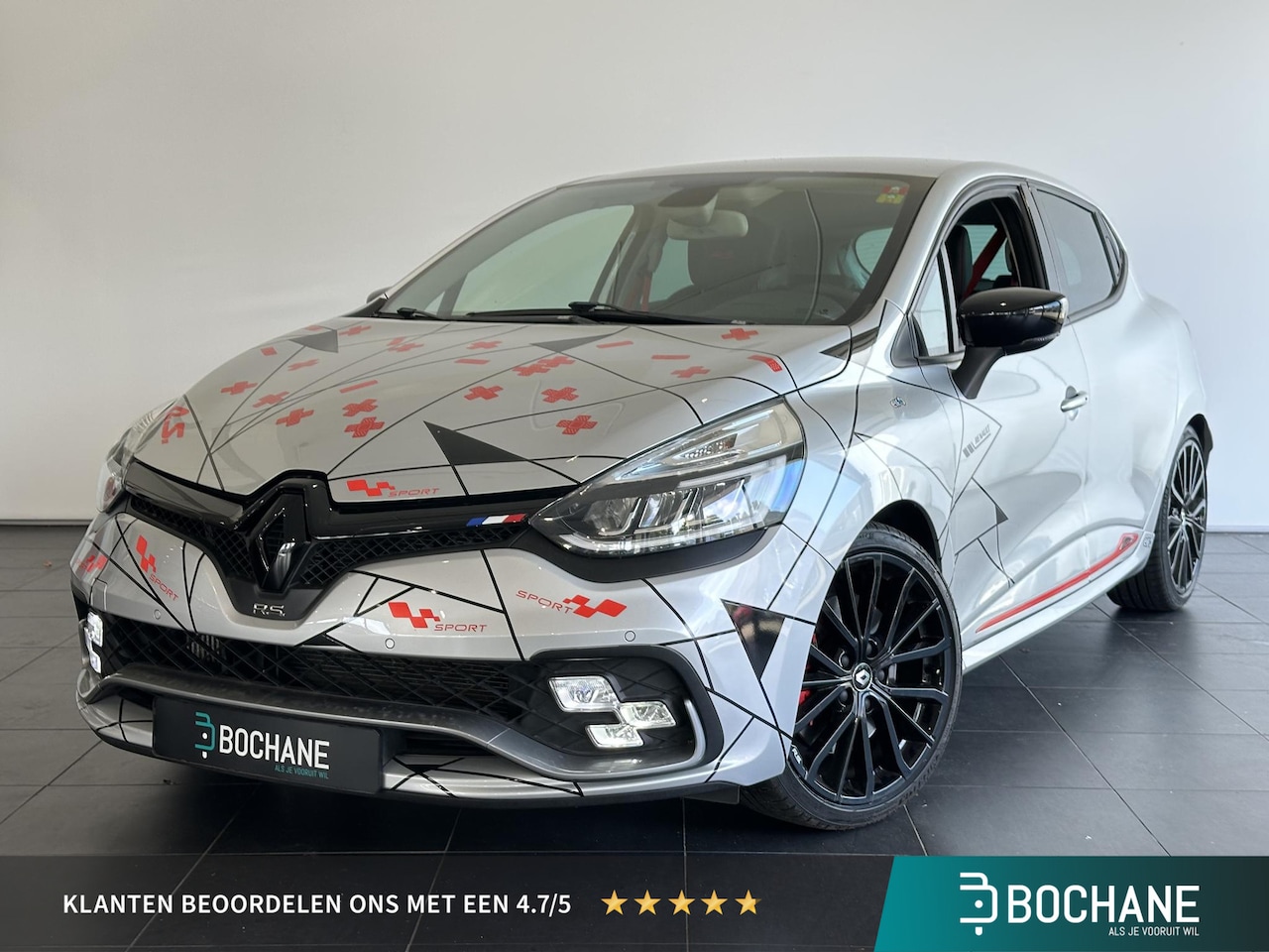 Renault Clio - 1.6 Turbo R.S. Trophy UNIEK! | ACHTERUITRIJCAMERA | STOELVERWARMING | AKRAPOVIČ UITLAATSYS - AutoWereld.nl