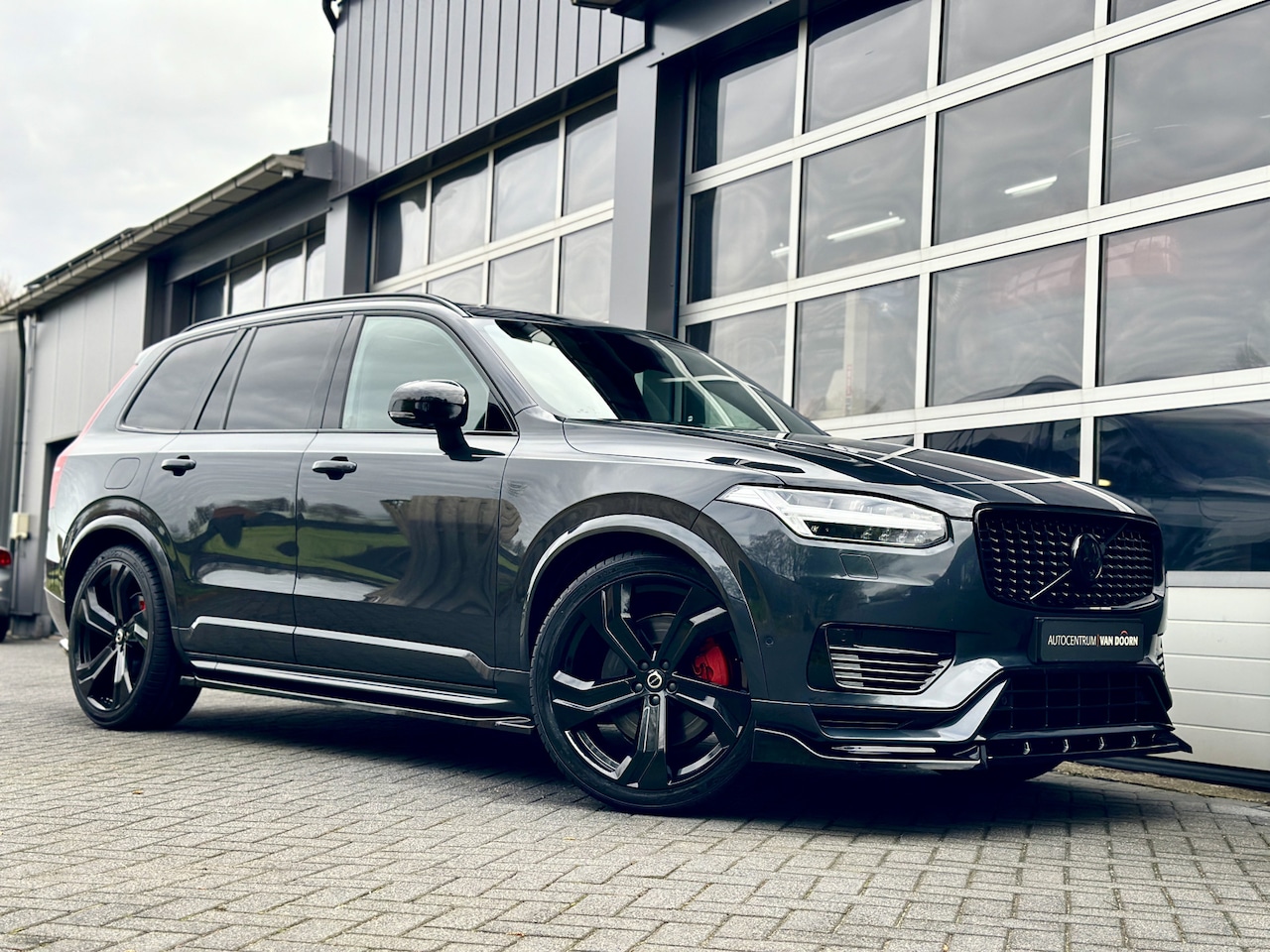 Volvo XC90 - 2.0 T8 Recharge | AWD | Dark Label | Panodak | Luchtvering | Standkachel | Adapt Cruise | - AutoWereld.nl