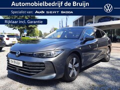 Volkswagen Passat Variant - 1.5 eHybrid Elegance (Trekhaak, Camera, IQ)