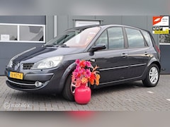 Renault Scénic - 2.0-16V Tech Line