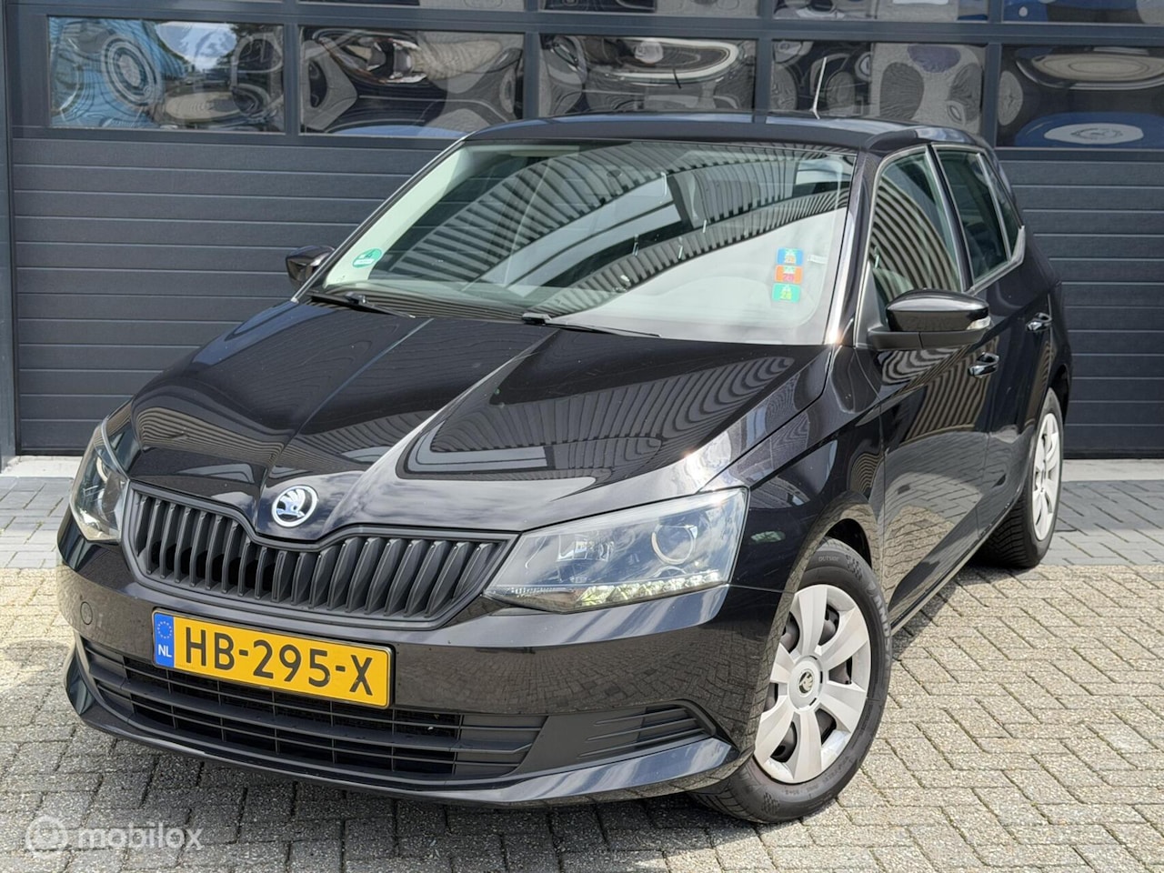 Skoda Fabia - 1.0 Sprint | AC | Scherm | Goed OH | NAP - AutoWereld.nl
